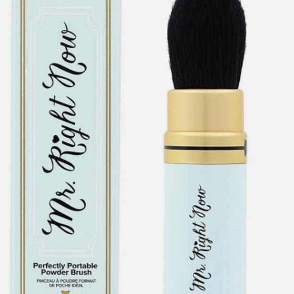 Too Faced Mr. Right Now Makeup Brush - Picture 1 of 2